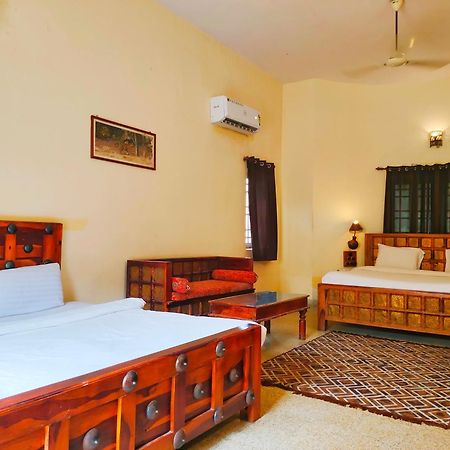 Sisodia Hotel & Resorts Jodhpur  Exteriör bild