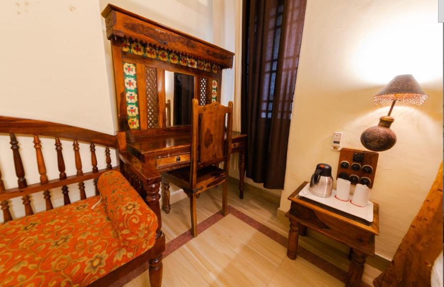 Sisodia Hotel & Resorts Jodhpur  Exteriör bild